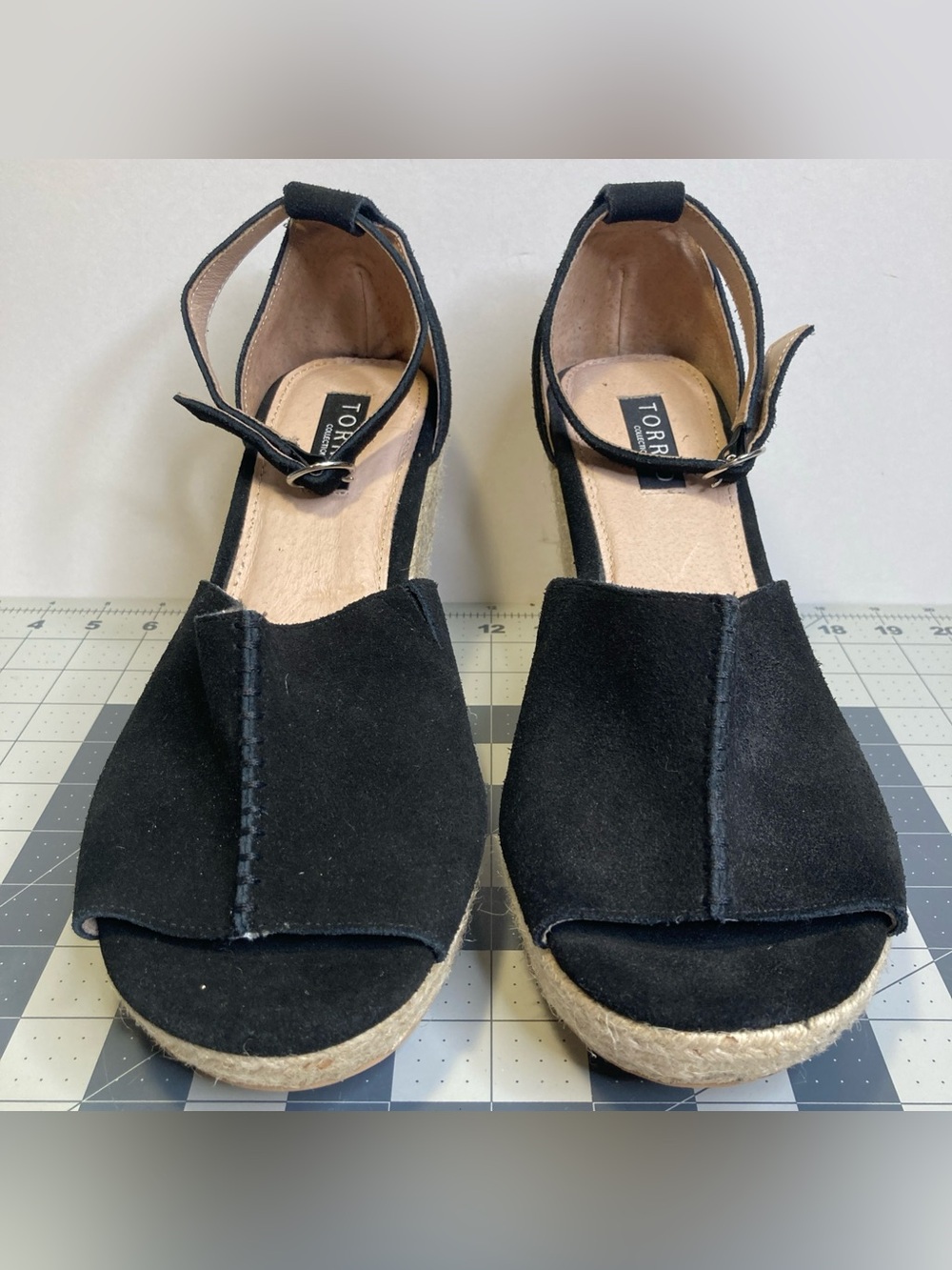 Torrid Black Leather Suede Espadrilles Wedge Platform Ankle Strap Sandal 10.5W